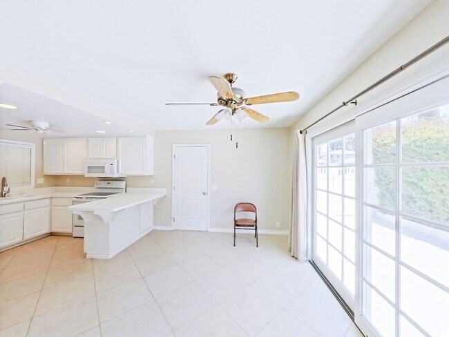 Building Photo - 4 Bedrooms | 2 Bathrooms | 1,574 Sq Ft | Single-Family Home