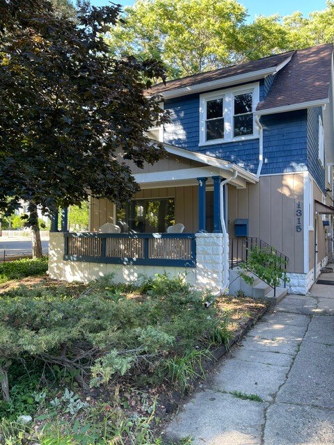 Photo - 1315 Packard St (Ann Arbor, MI)