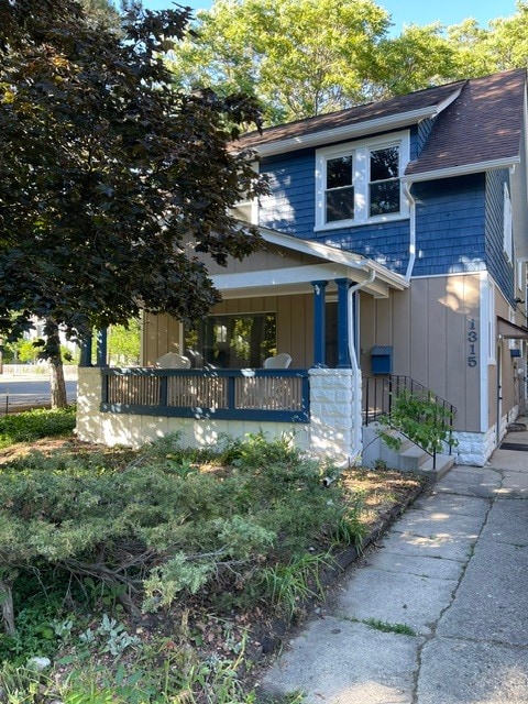 Photo - 1315 Packard St (Ann Arbor, MI) House