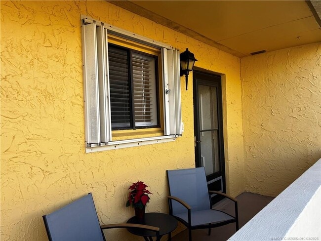 Foto del edificio - 5323 SE Miles Grant Rd