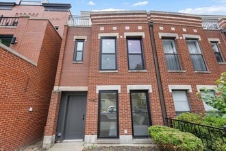 Building Photo - 1640 N Bissell St