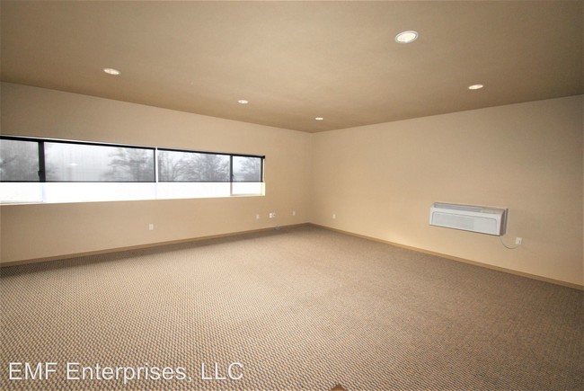 Foto del edificio - 1621-1625 E 72nd St