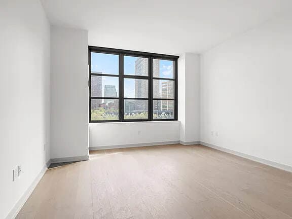 Foto del edificio - 115 York St