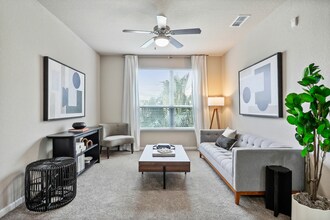 38-web-or-mls-100 Myrtle St - Unit 310 - 002.jpg - Weston Park at Longwood Station