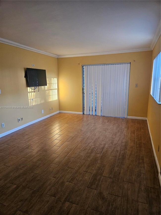 Foto del edificio - 4125 NW 88th Ave