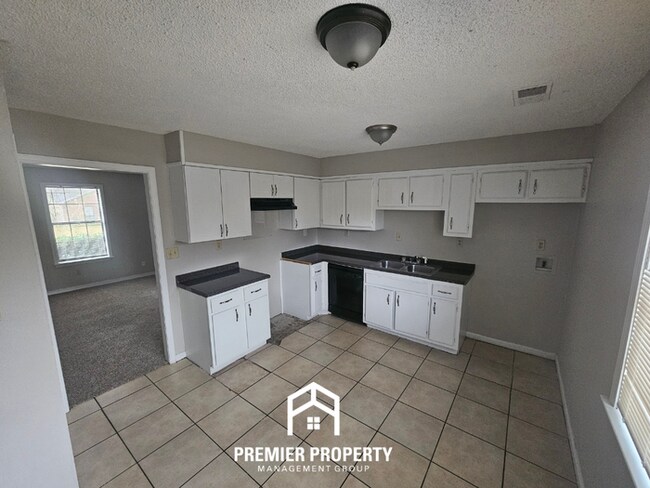 Foto del edificio - 4059 Friendly Way