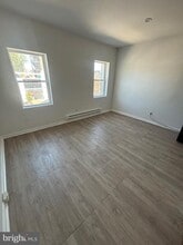 Building Photo - 4550 Wayne Ave