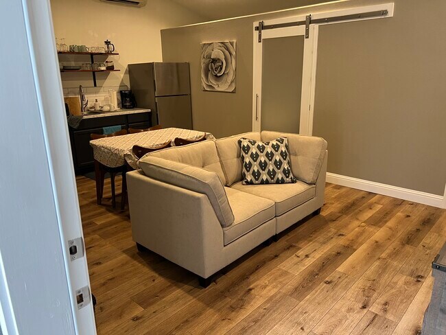 Sala de estar - 11420 Wales Dr