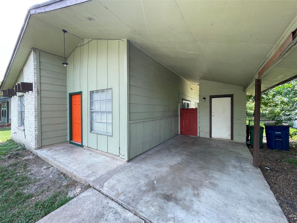 Foto principal - 5900 Glen Meadow Dr