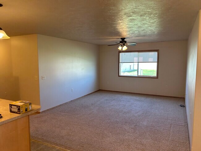 Foto del edificio - 3808 W 93rd St