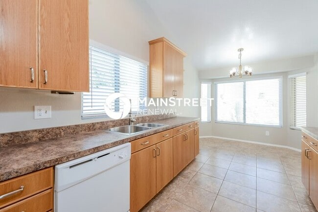Foto del edificio - 3 Bedroom Pet-Friendly Home in Tucson, AZ ...