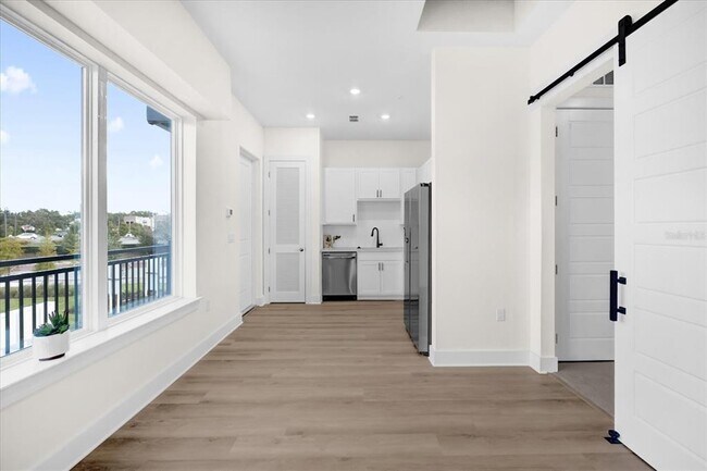 Foto del edificio - 878 TETBURY Lp