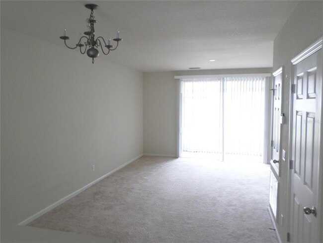 Building Photo - 4476 SW 49th Ave
