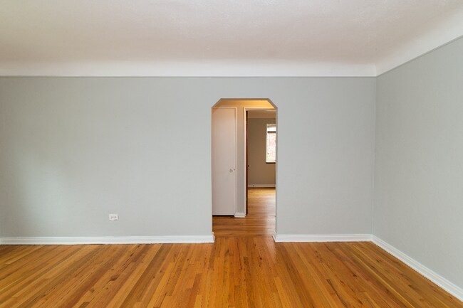 Building Photo - 1465 Elm St