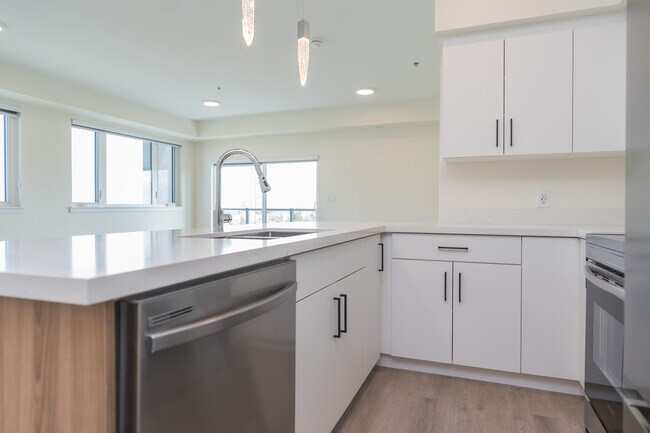 Building Photo - Templeton Heights