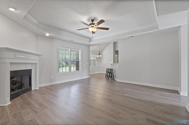 Foto del edificio - 115 Tahoe Cir