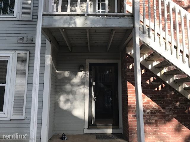 Primary Photo - 1012 S Cypress