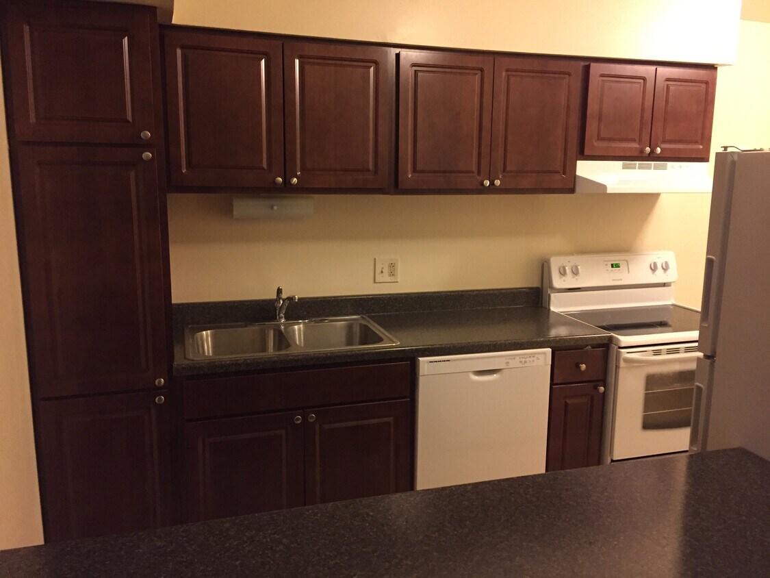 Foto principal - 3219 W Lake Ave