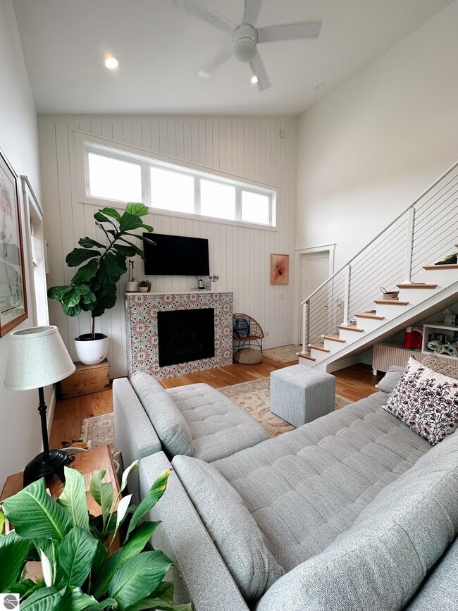 Building Photo - 11574 Sunset Dr
