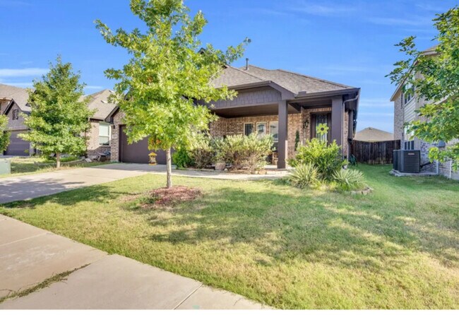 Building Photo - 1129 Snowy Owl Dr