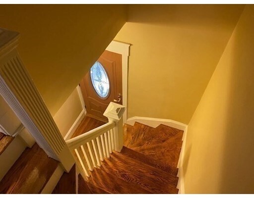 Foto del edificio - 66 Brook Rd
