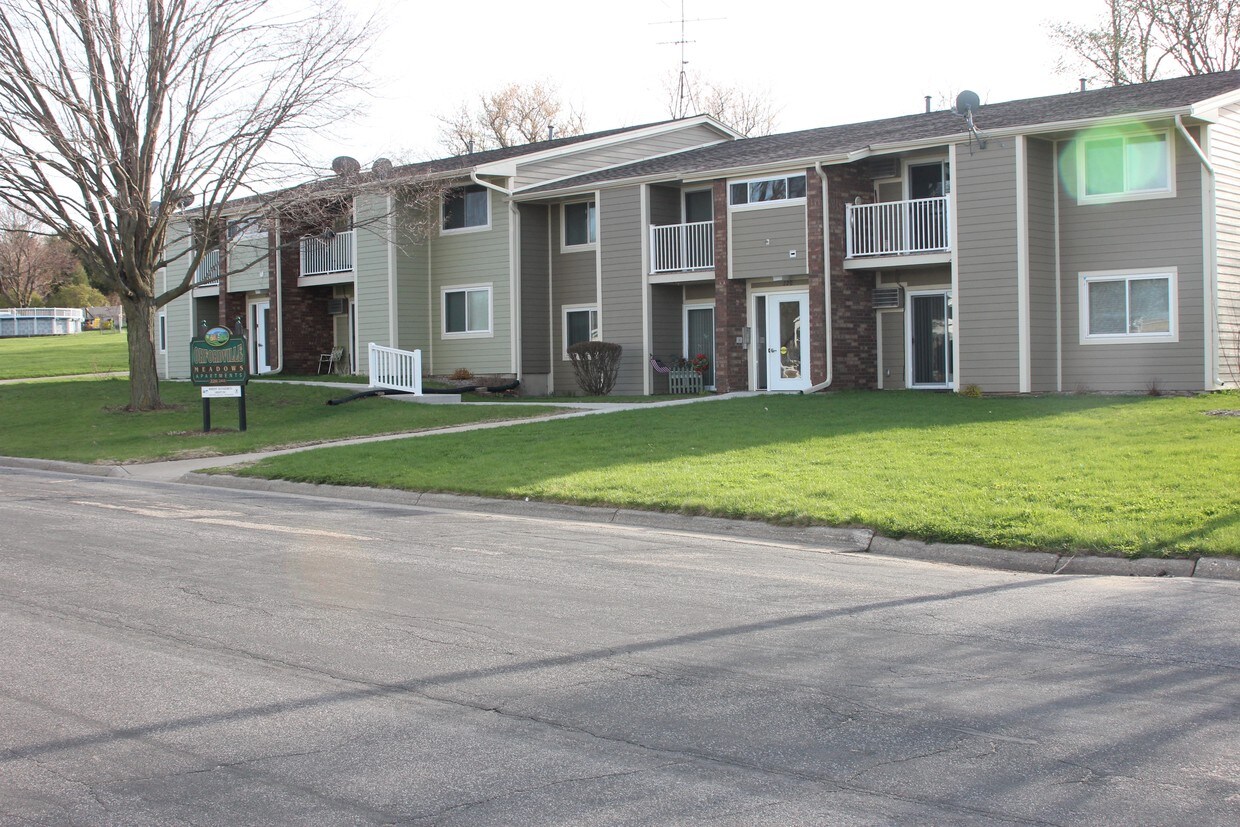 Primary Photo - 220 S Wright St