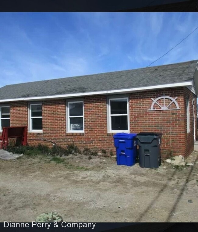 Building Photo - 1 br, 1 bath House - 1414-2 Lake Park Blvd