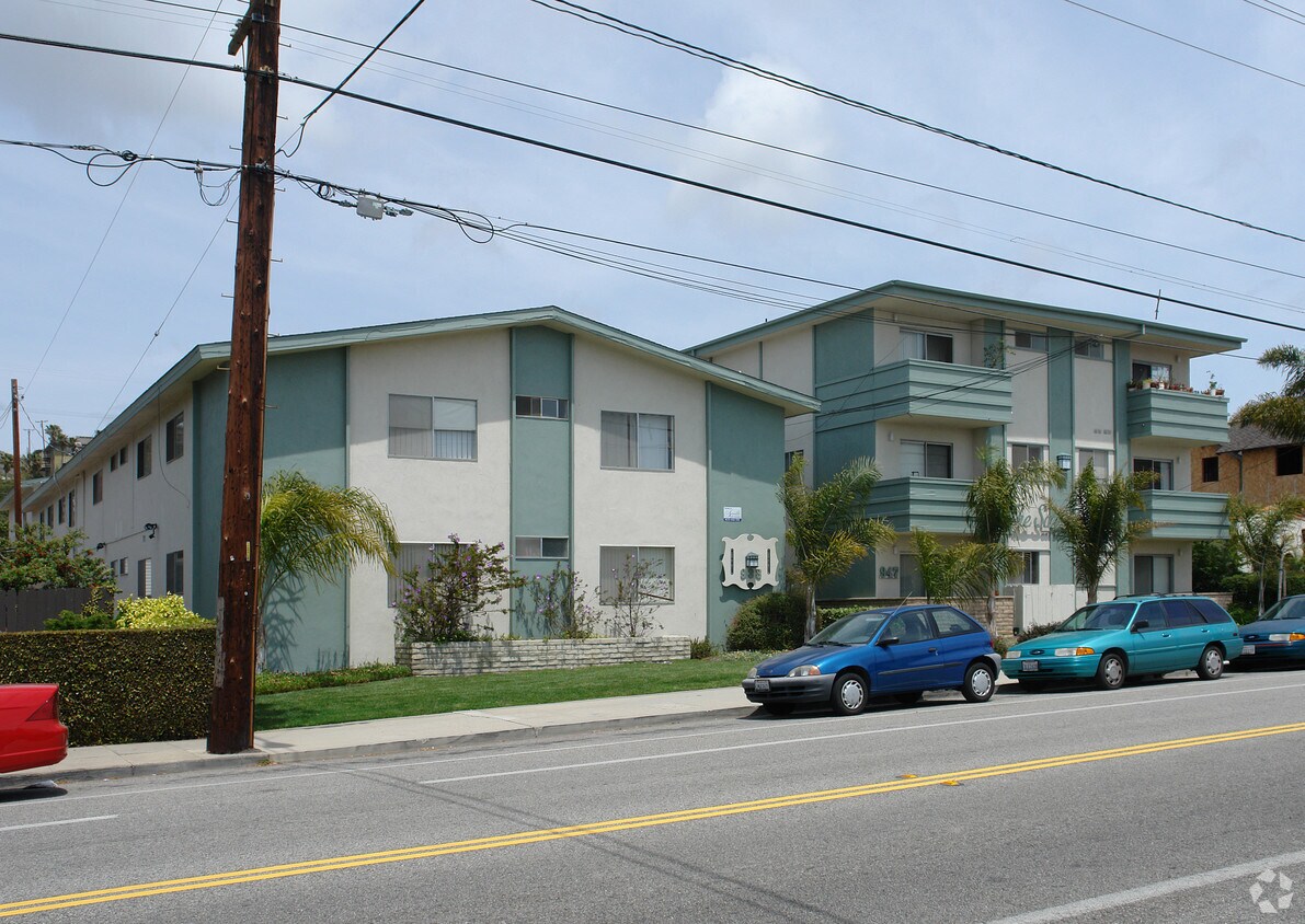 Foto del edificio - 733-947 E Santa Clara St