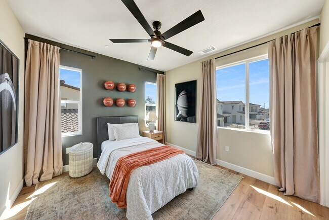 Foto del edificio - 137 N Un St