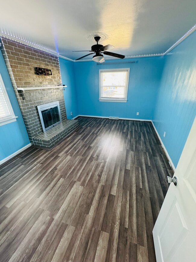 Building Photo - 9223 Whitemont Dr