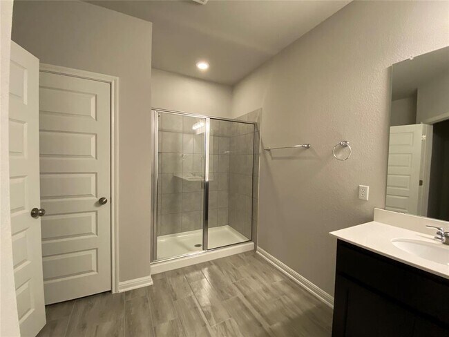 Building Photo - 1513 Whippletree Trl