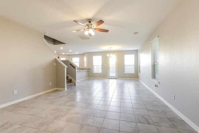 Building Photo - 16330 Placewood Ct