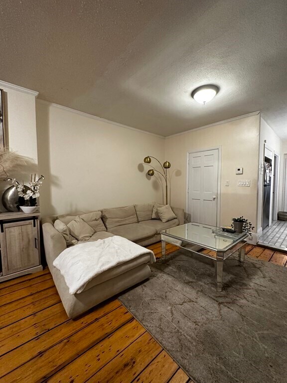 Foto del edificio - 194 W Springfield St