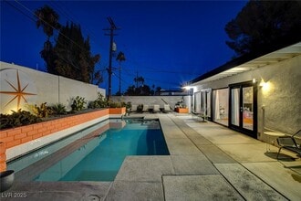 Building Photo - 1558 Aztec Way