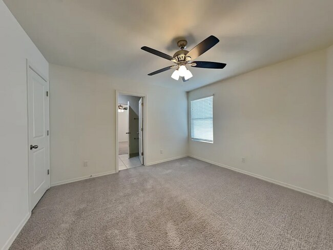 Foto del edificio - 19142 W Elm St