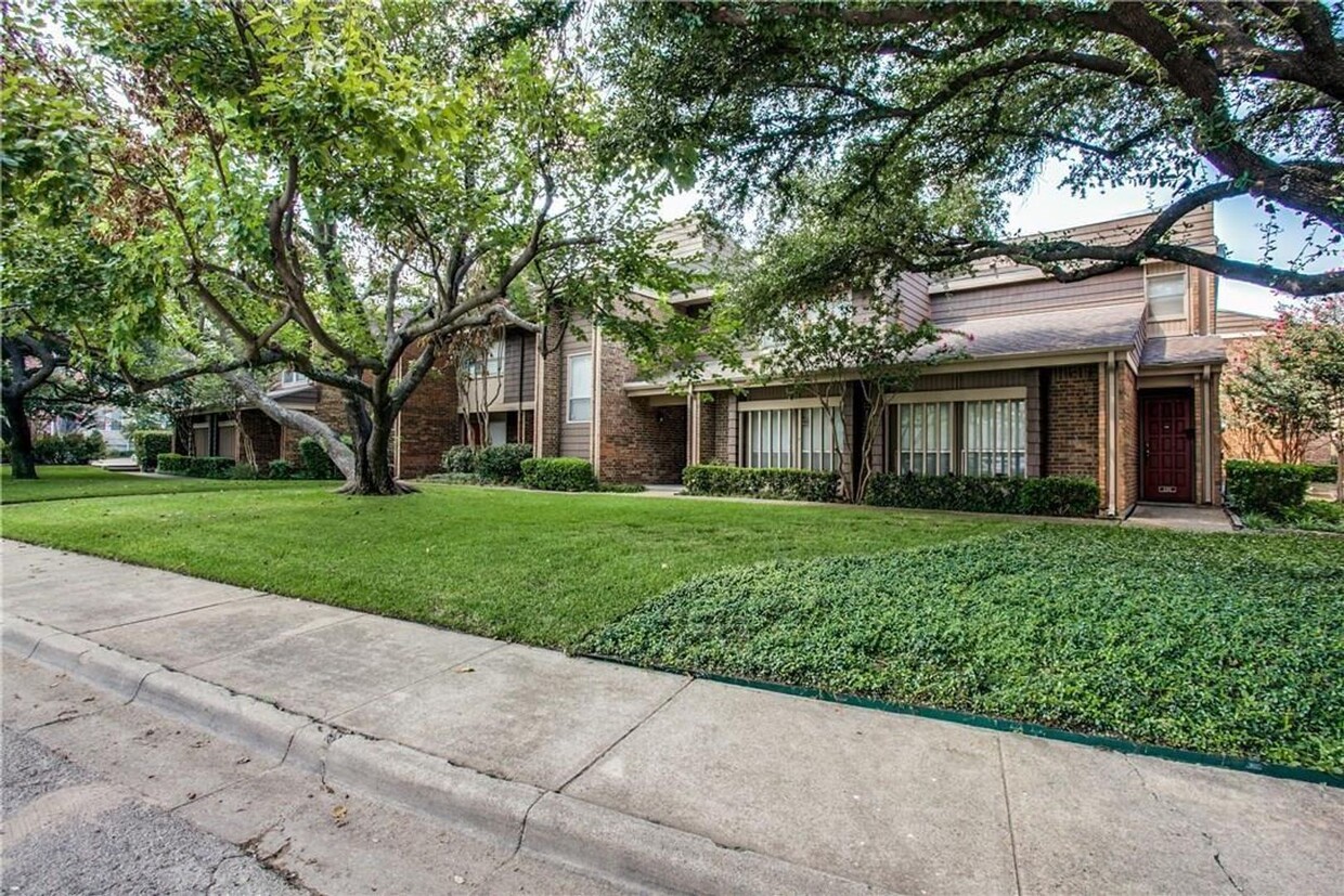 Primary Photo - 5132 Amesbury Drive Unit#204, Dallas, Texa...