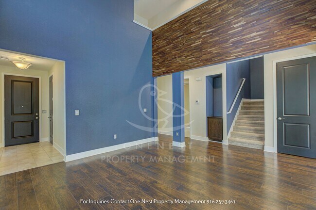 Building Photo - Early Summer move in, available ASAP 4 bd 3 bth backyard and balcony