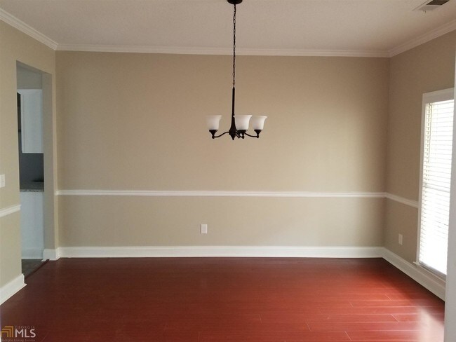 Foto del edificio - 7124 Big Woods Dr