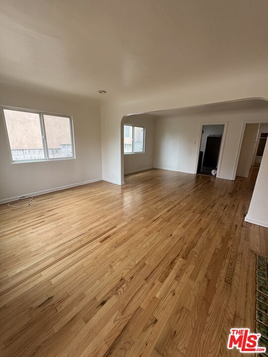 Foto del edificio - 831 Wilcox Ave