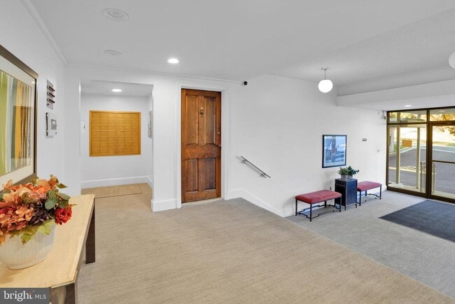 Building Photo - 2100 Washington Ave