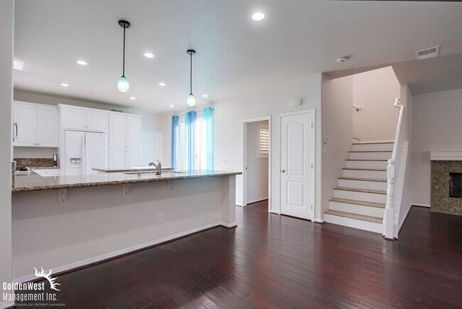 Foto del edificio - Gorgeous 3Bdm 2.5Ba Home in Black Mountain Ranch Neighborhood