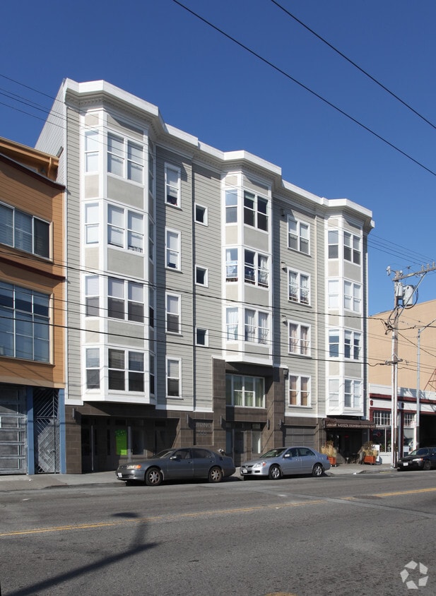Building Photo - The Citrino