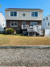 Building Photo - 95 S Ward Ave