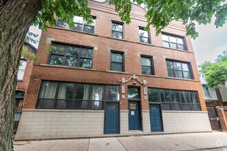 Building Photo - 1350 N Wolcott Ave