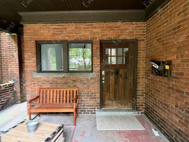 Foto del edificio - 510 Fortwood Pl