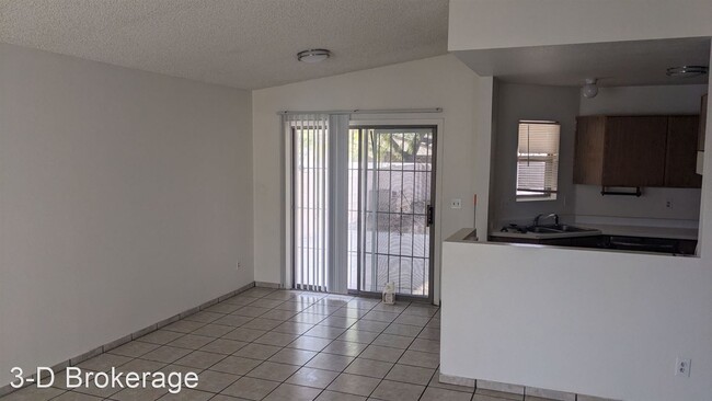 Building Photo - 3 br, 2 bath House - 5342 S. Via Baltra