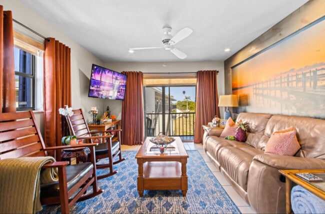 Foto del edificio - 715 S Ocean Dr