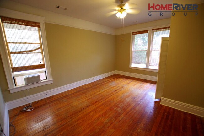 Bedroom - 1277 Carr Ave