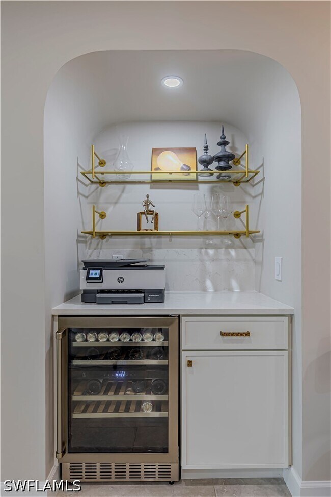 Foto del edificio - 414 Sugar Pine Ln
