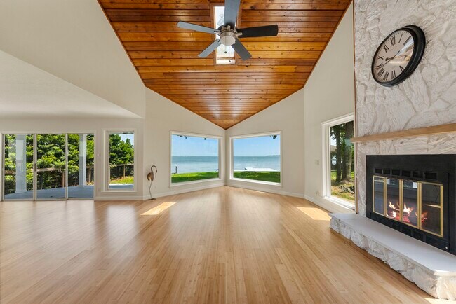 Foto del edificio - 3920 Brookhaven Dr